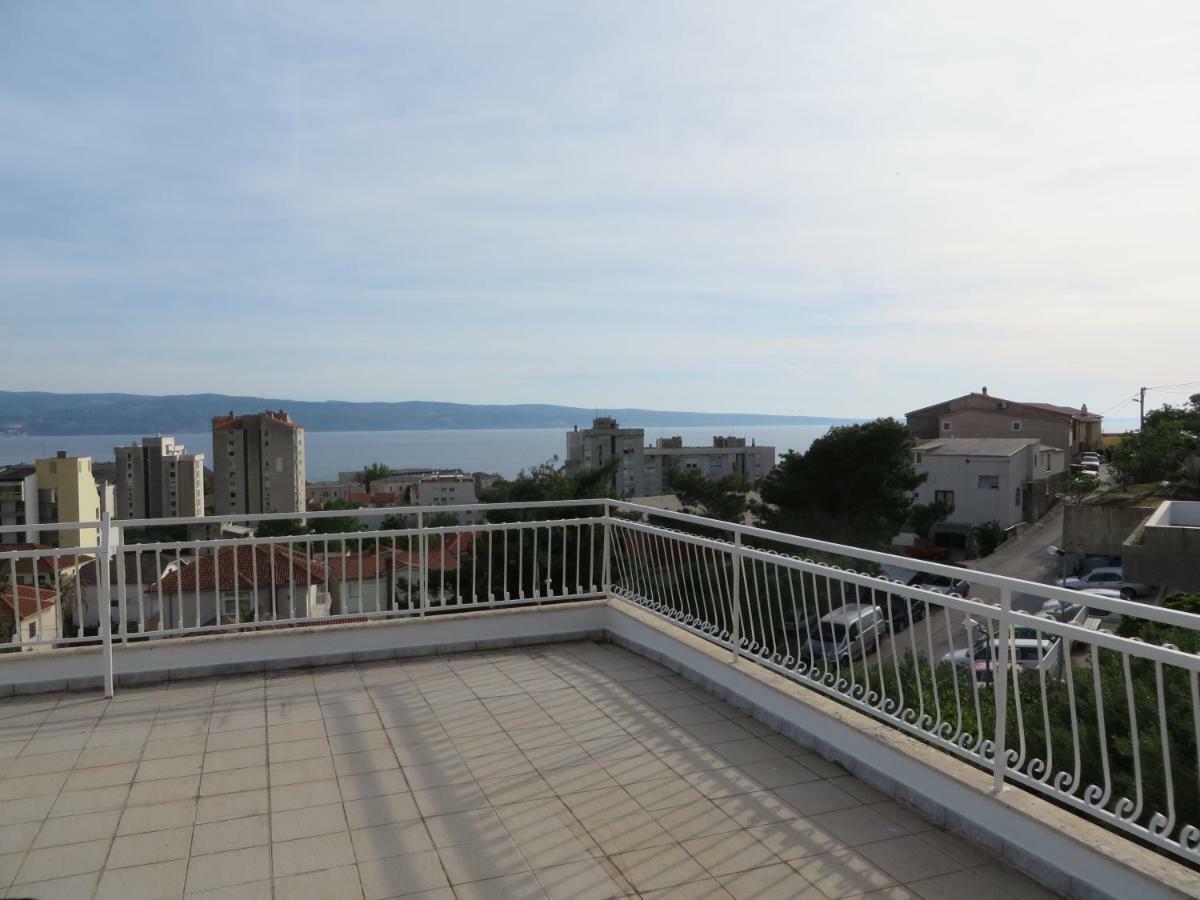 Apartmani Raos Dugi Rat Exterior foto