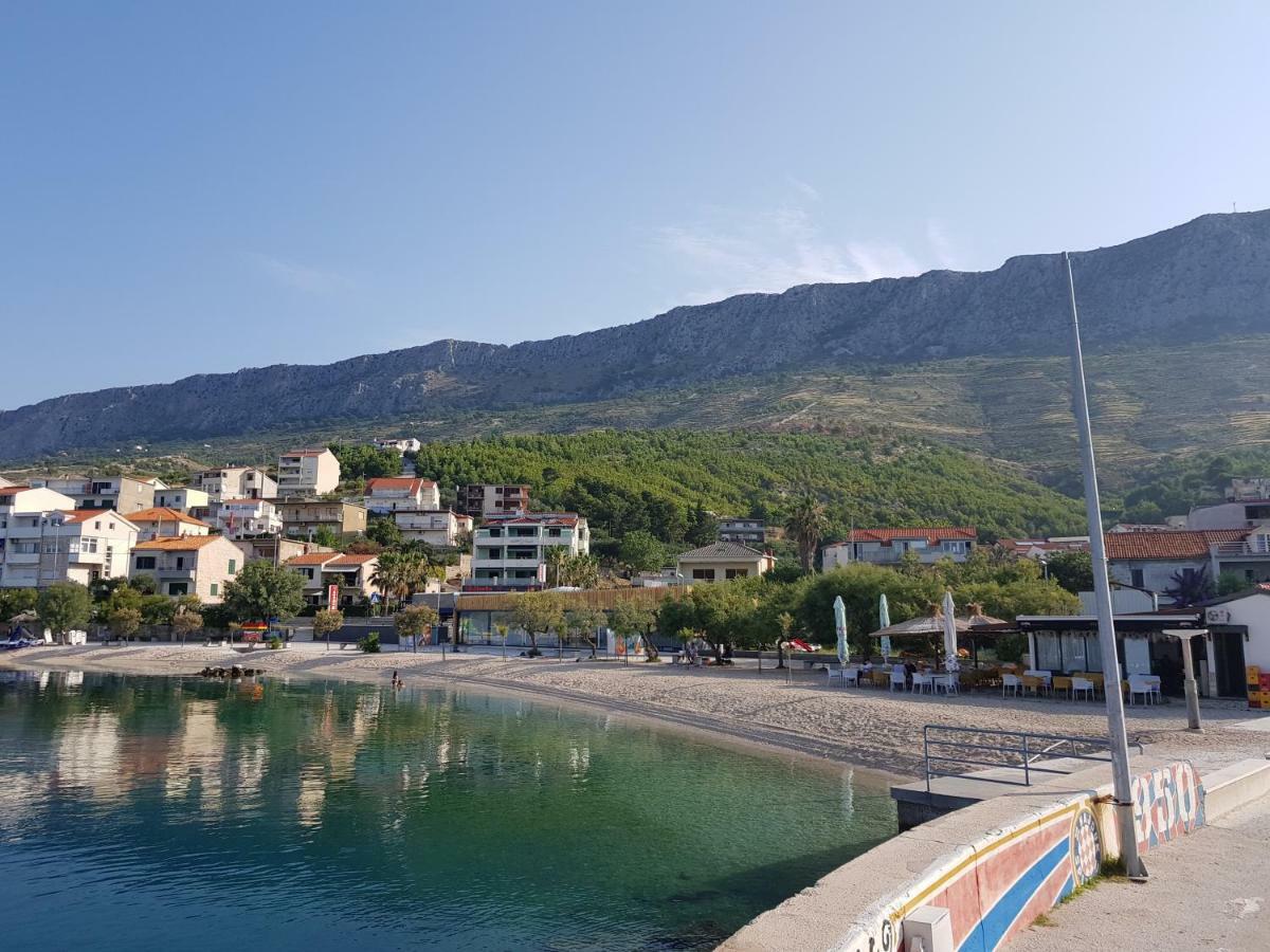 Apartmani Raos Dugi Rat Exterior foto